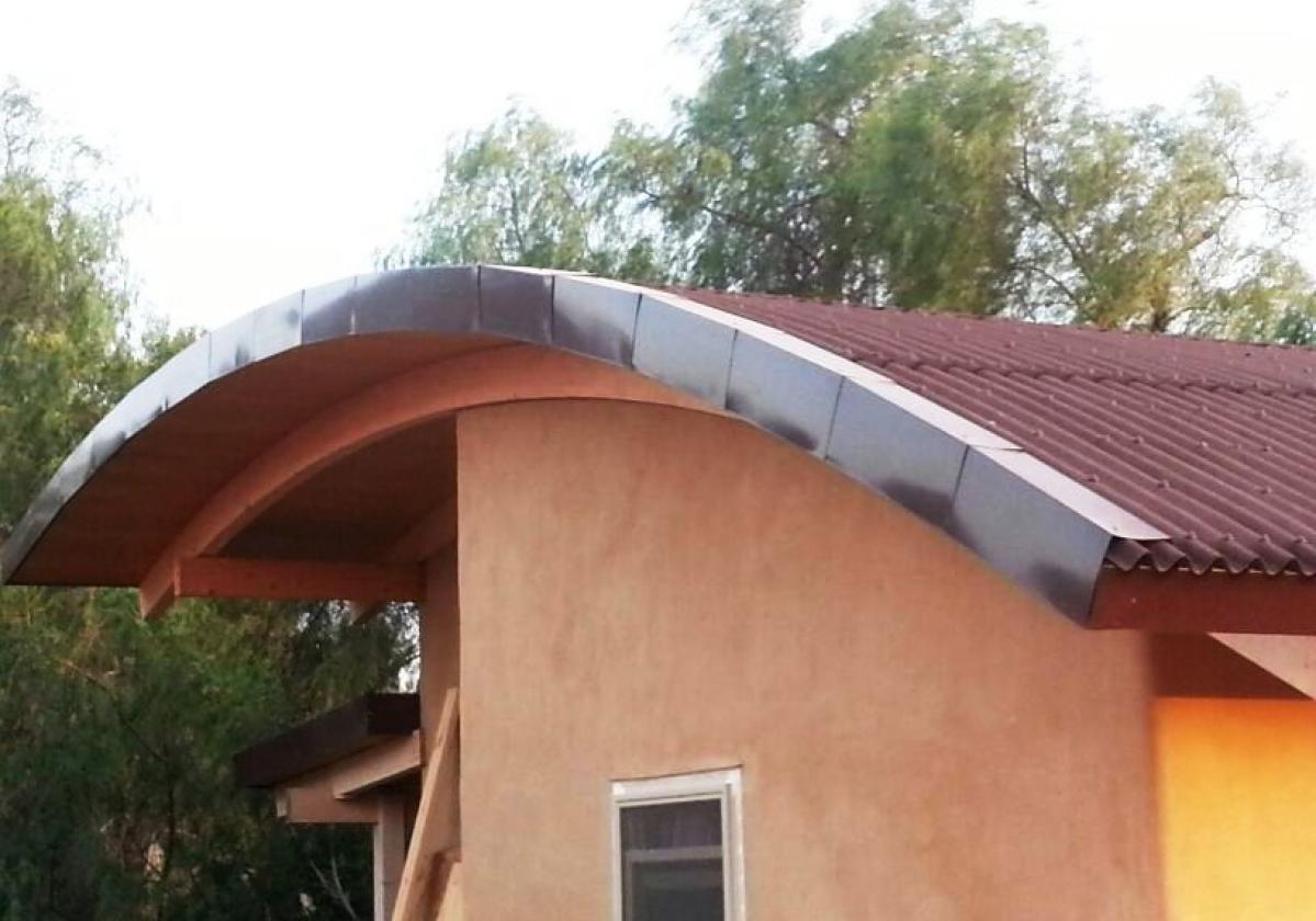 Curved roof application