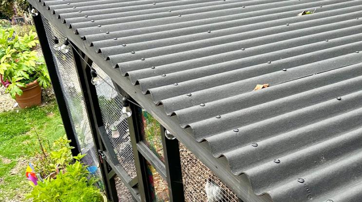 ONDULINE CLASSIC chicken coop