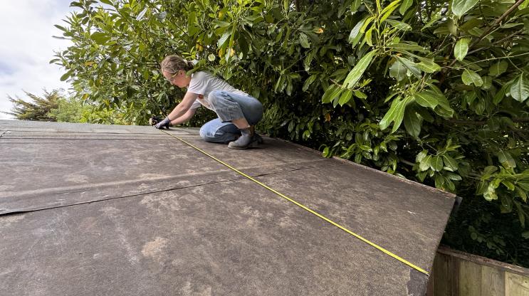 Shed makeover with onduline easyfix