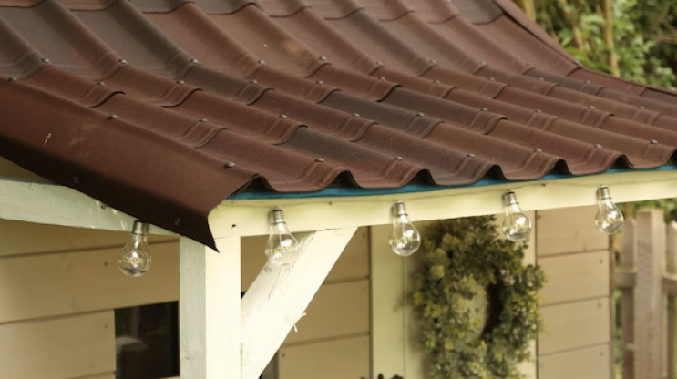 An animal house featuring ONDUVILLA roof sheets