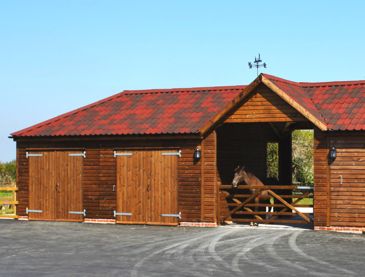 Popular choice for roofing barns and horse stables