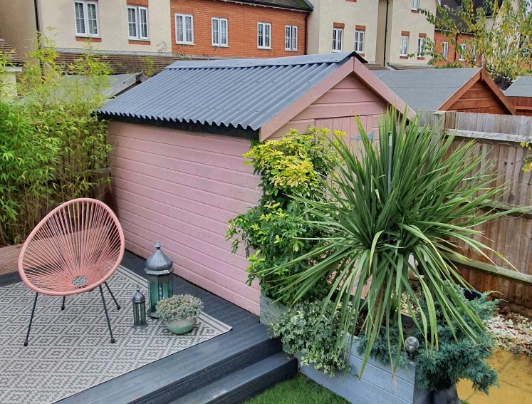 Pastel pink shed with grey ONDULINE CLASSIC roofing sheets