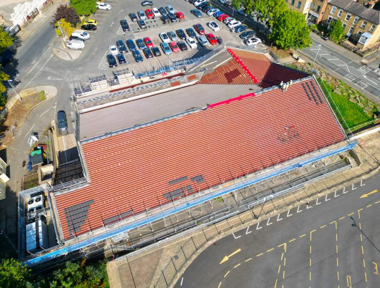 ISOLINE LOW LINE in use on an Aldi re-roofing project