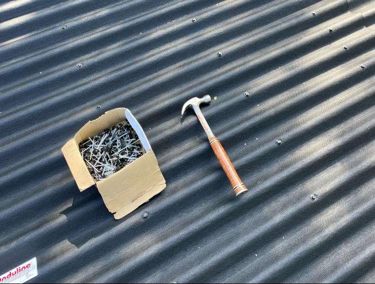 Onduline roofing sheets and Onduline nails 