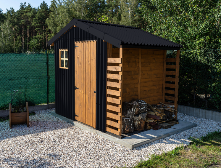 ONDULINE CLASSIC sheets used as cladding on a garden shed