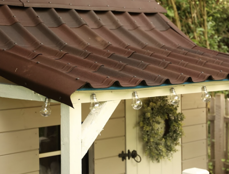 An animal house featuring ONDUVILLA roof sheets