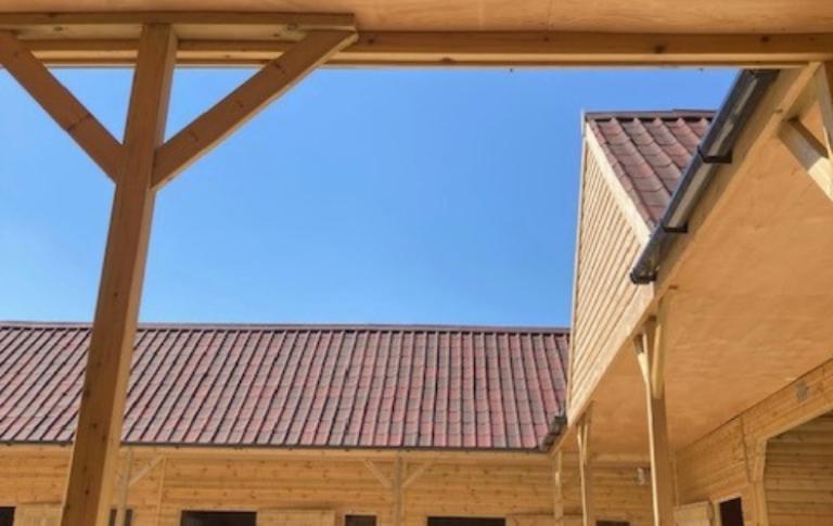 Onduvilla shaded red stable block